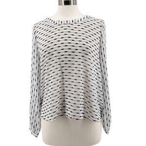 ASTR Womens White Black Long Sleeve Surplice Back Sheer Blouse Size L